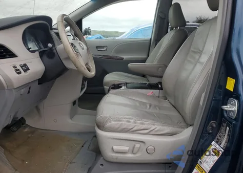 2011 Toyota Sienna Xle from USA, damaged, VIN 5TDDK3DC2BS018856